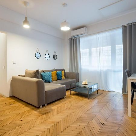 Aonia 2Bdr Apartment - P-Ta Romana View 布加勒斯特 外观 照片