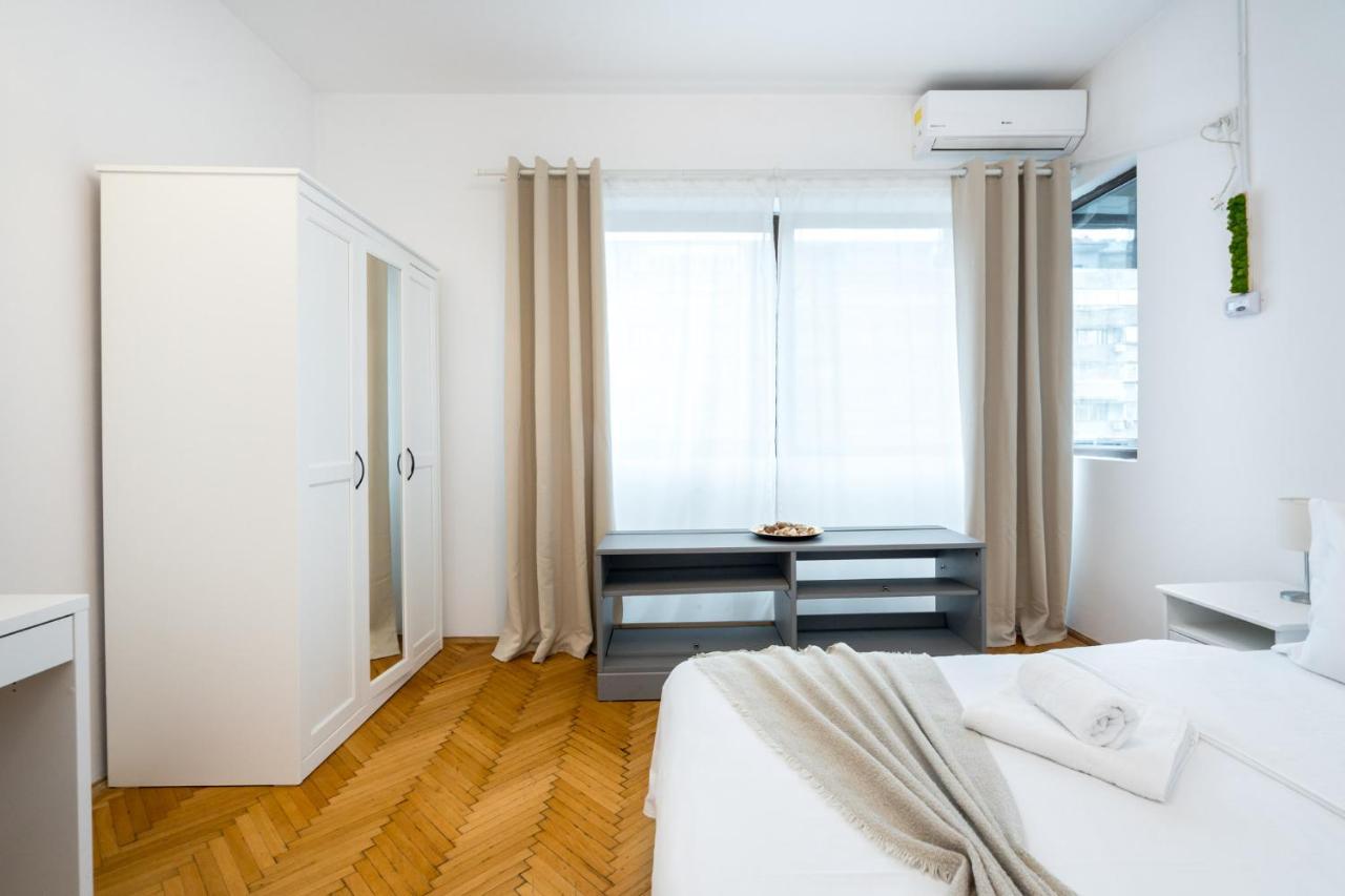 Aonia 2Bdr Apartment - P-Ta Romana View 布加勒斯特 外观 照片