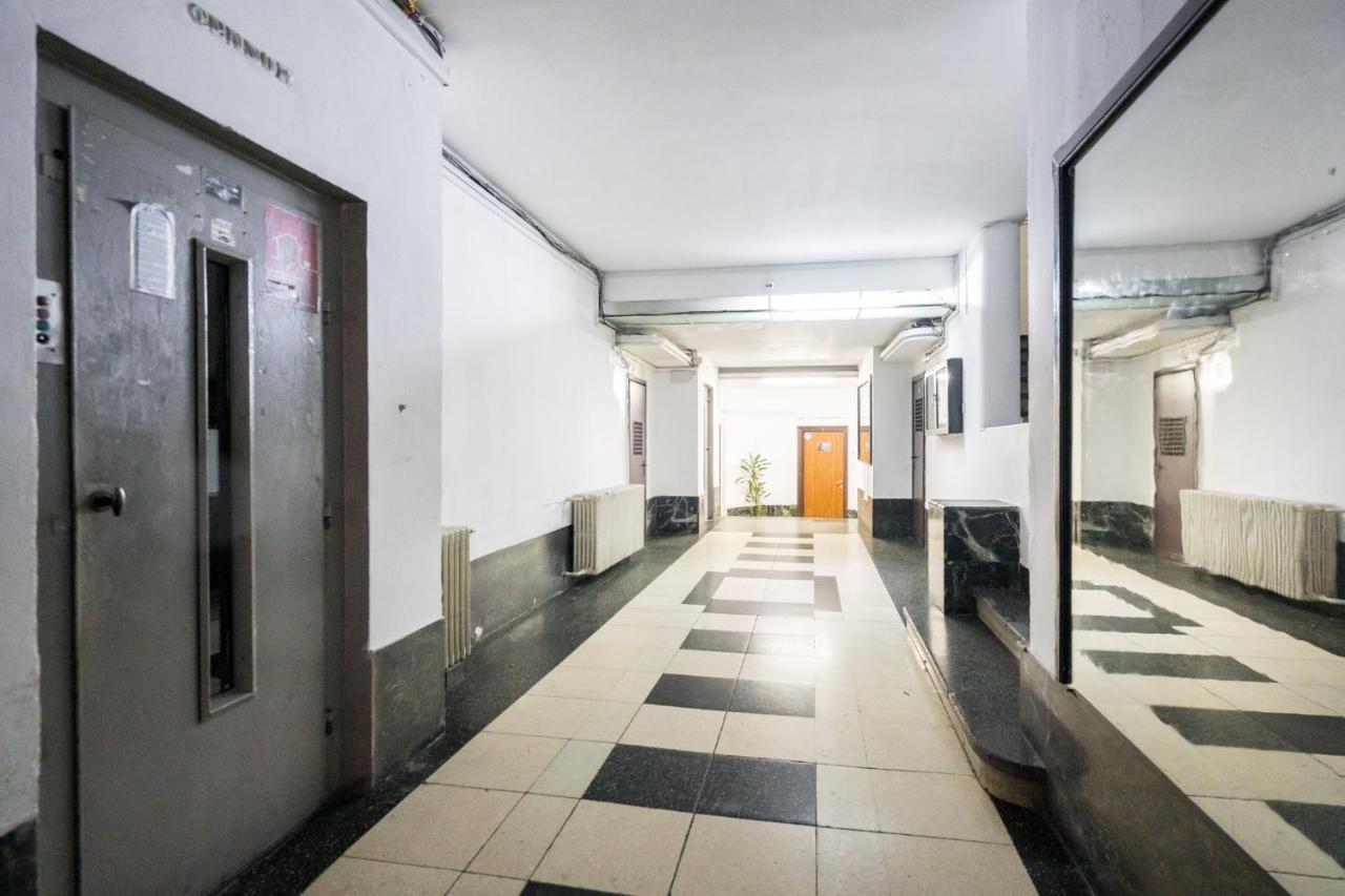Aonia 2Bdr Apartment - P-Ta Romana View 布加勒斯特 外观 照片